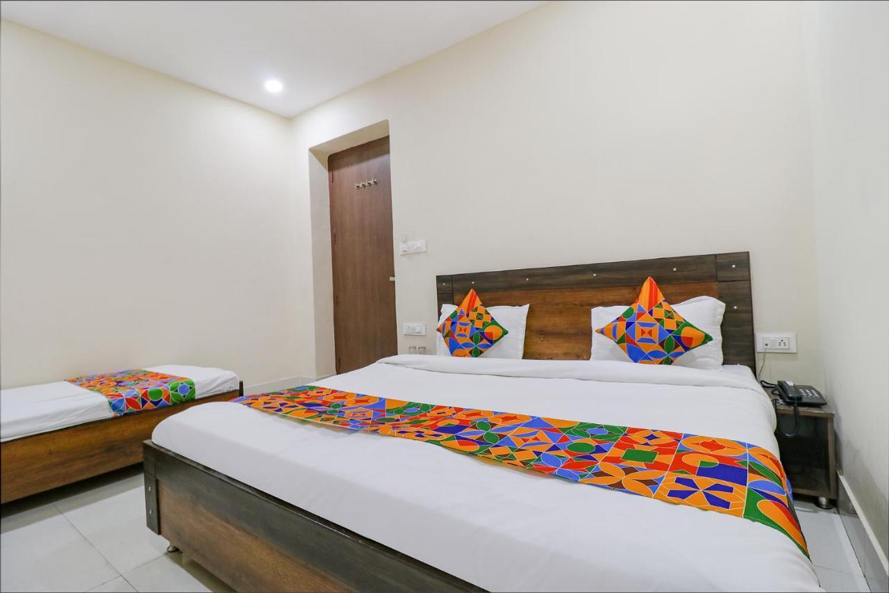 Fabexpress Kartikey Inn Haridwar Ngoại thất bức ảnh